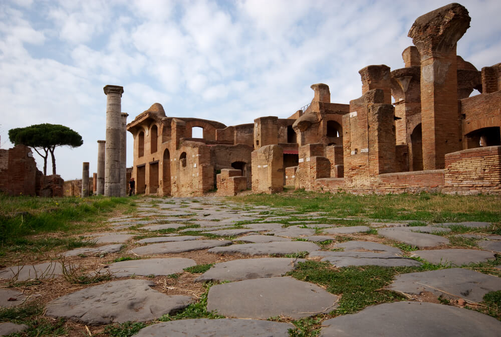 Visiting Ostia Antica: the extraordinary experience of a trip in Rome